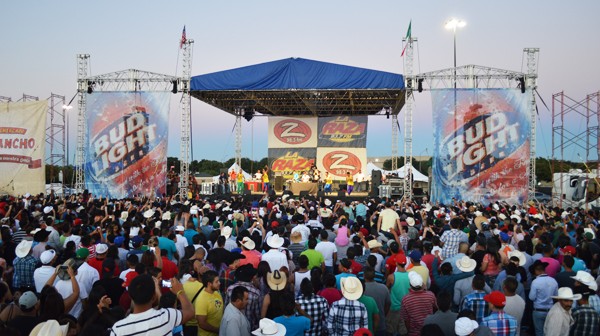 Using Stage and Roof Systems for Your Event: A Guide for Event Planners