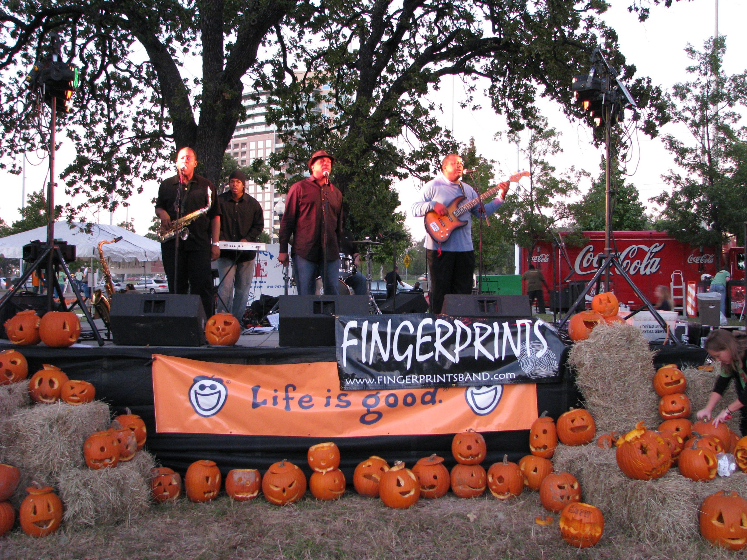 How to Nail a Hybrid or Virtual Halloween