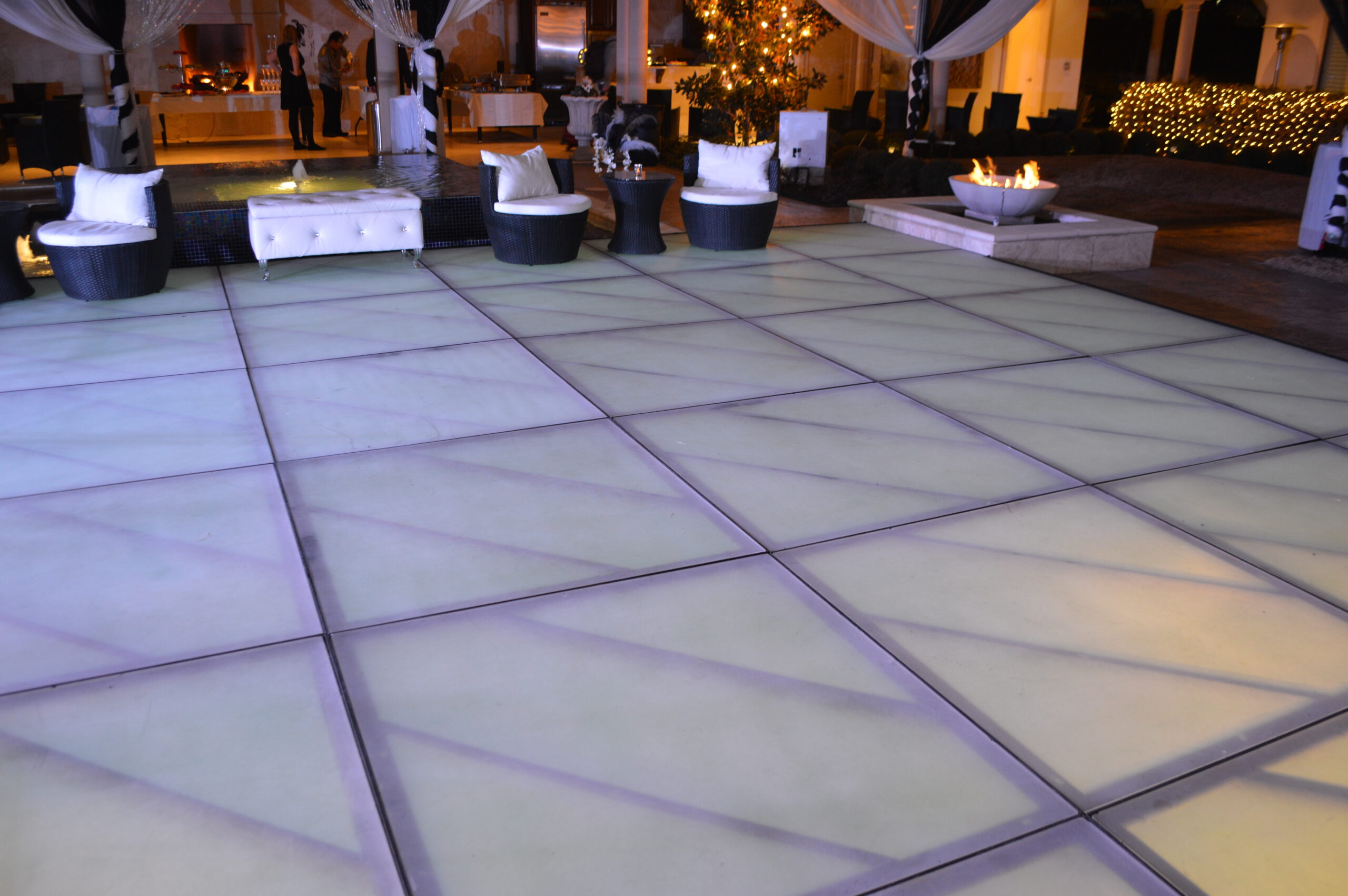 Image of Mudbug Bash at Main Street Gardens